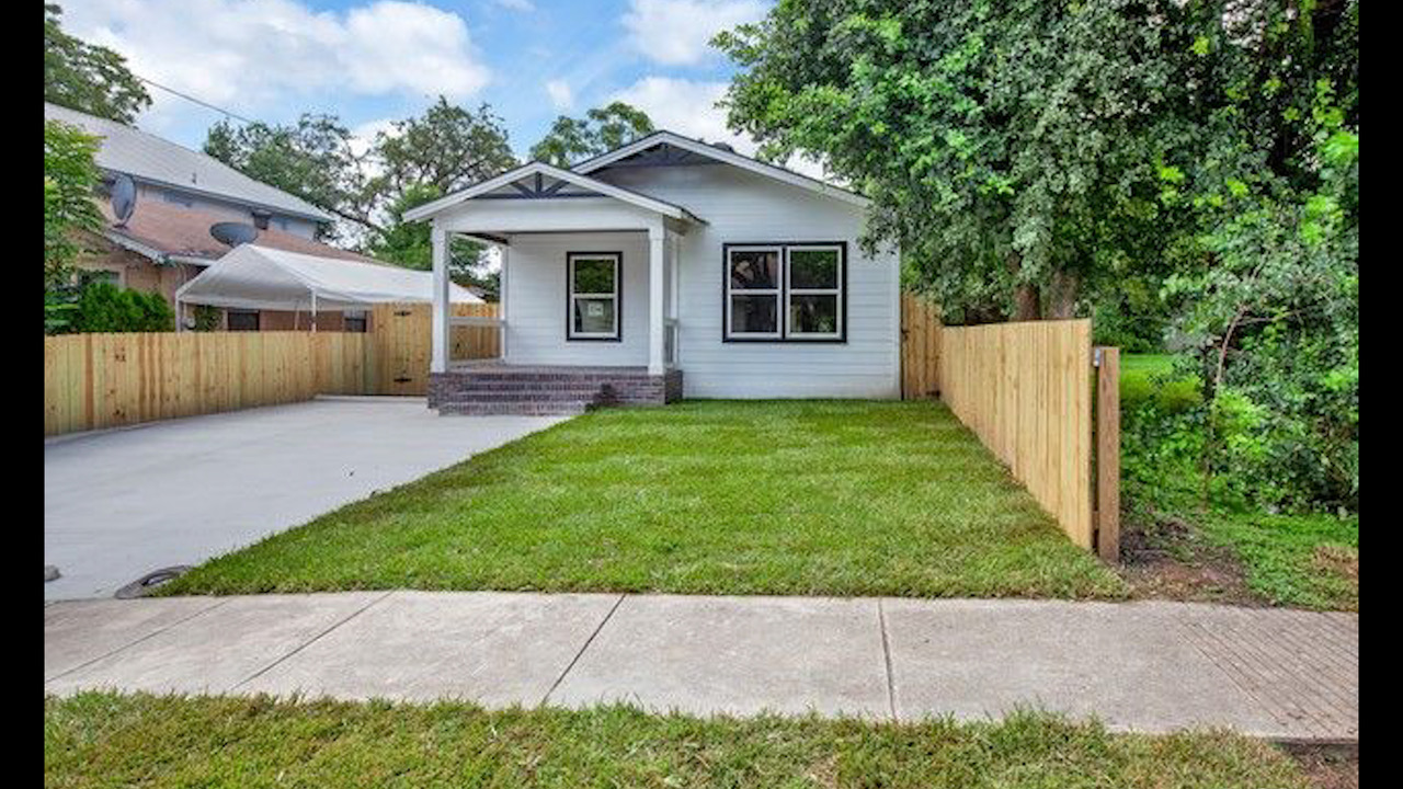 618 East Evergreen Street