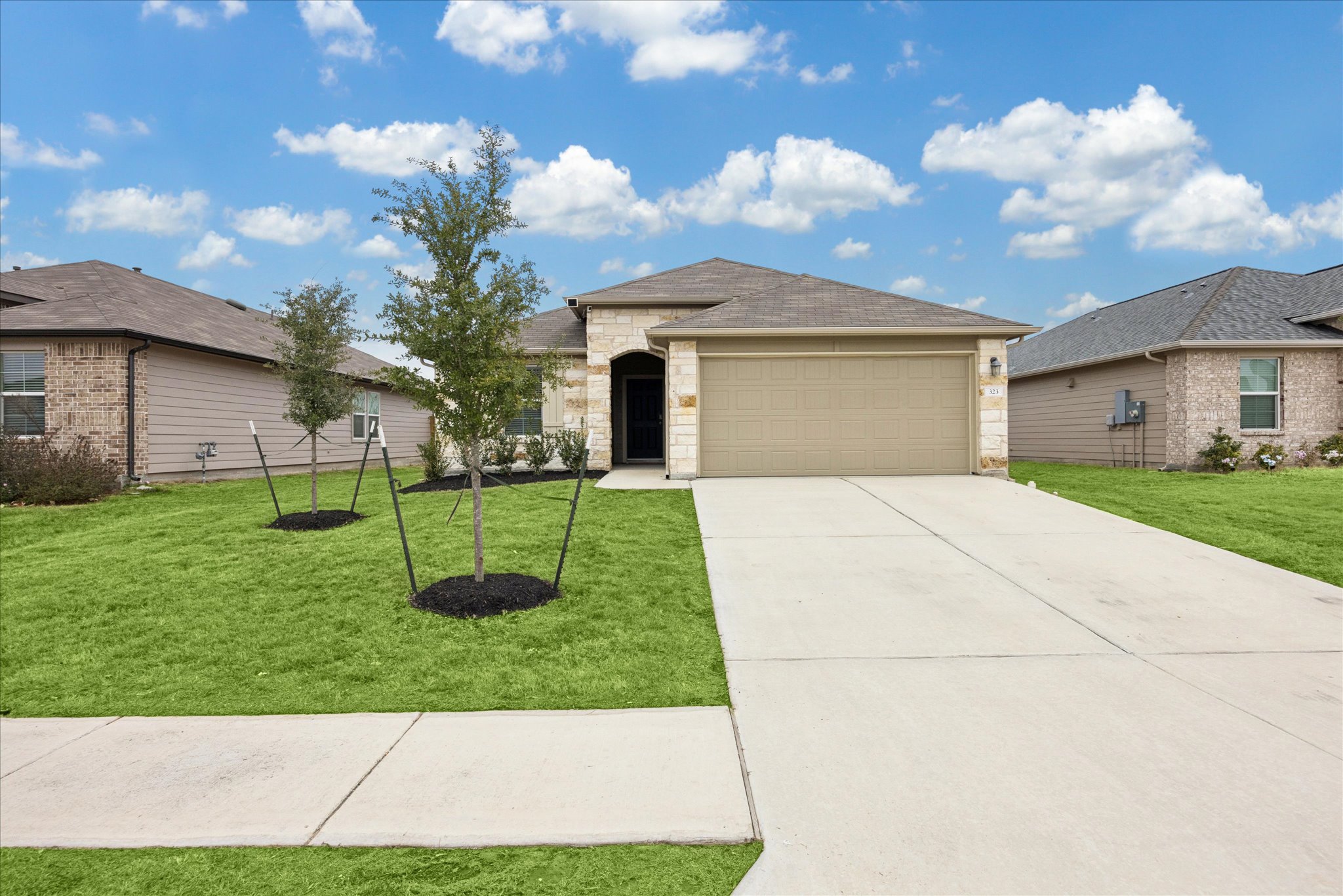 323 Shimmering Cove